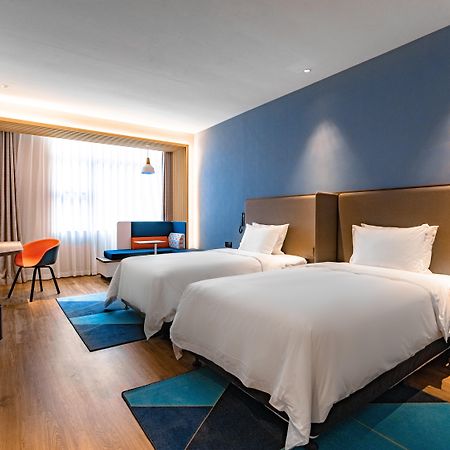 Holiday Inn Express Shantou City Center By Ihg Экстерьер фото