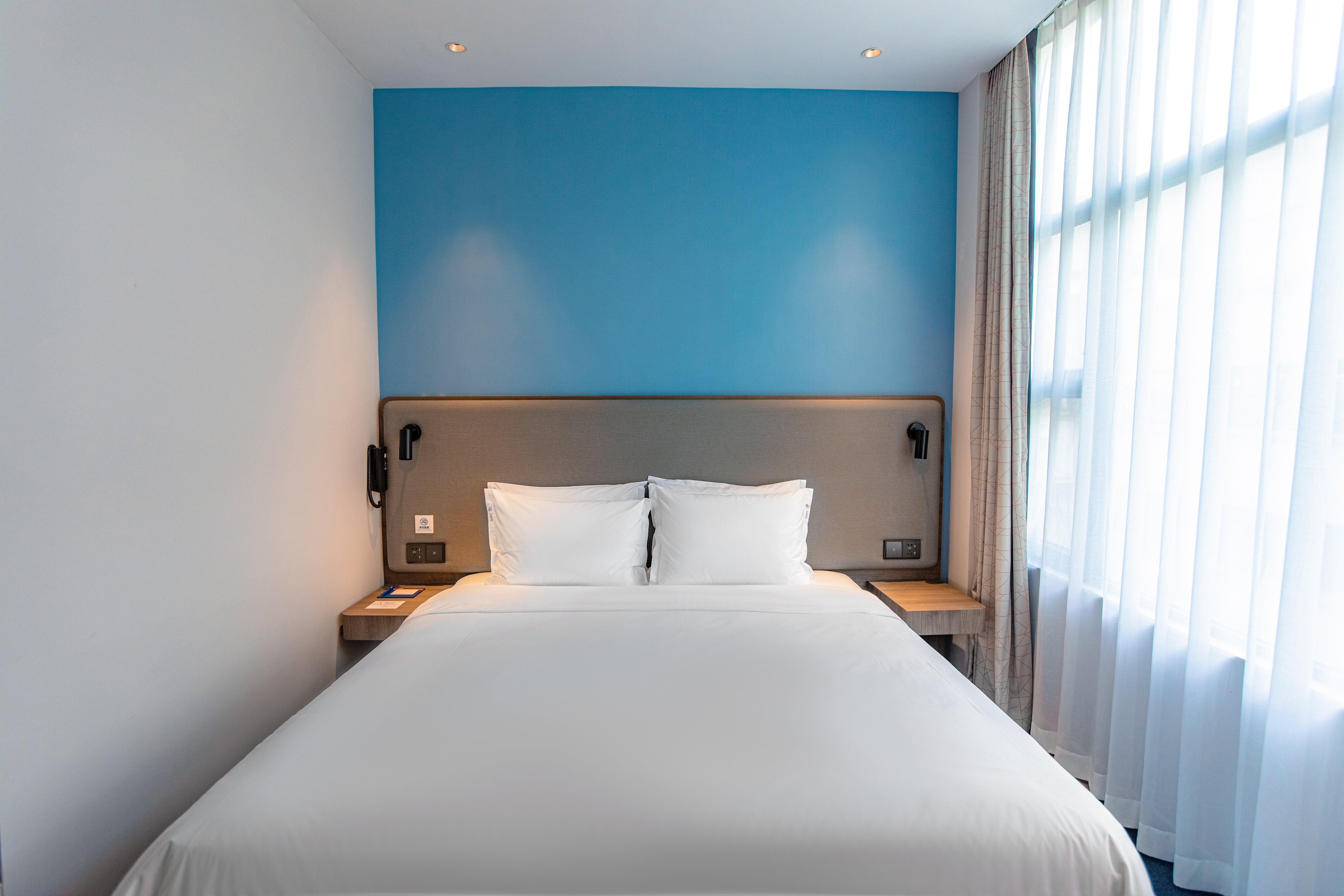 Holiday Inn Express Shantou City Center By Ihg Экстерьер фото