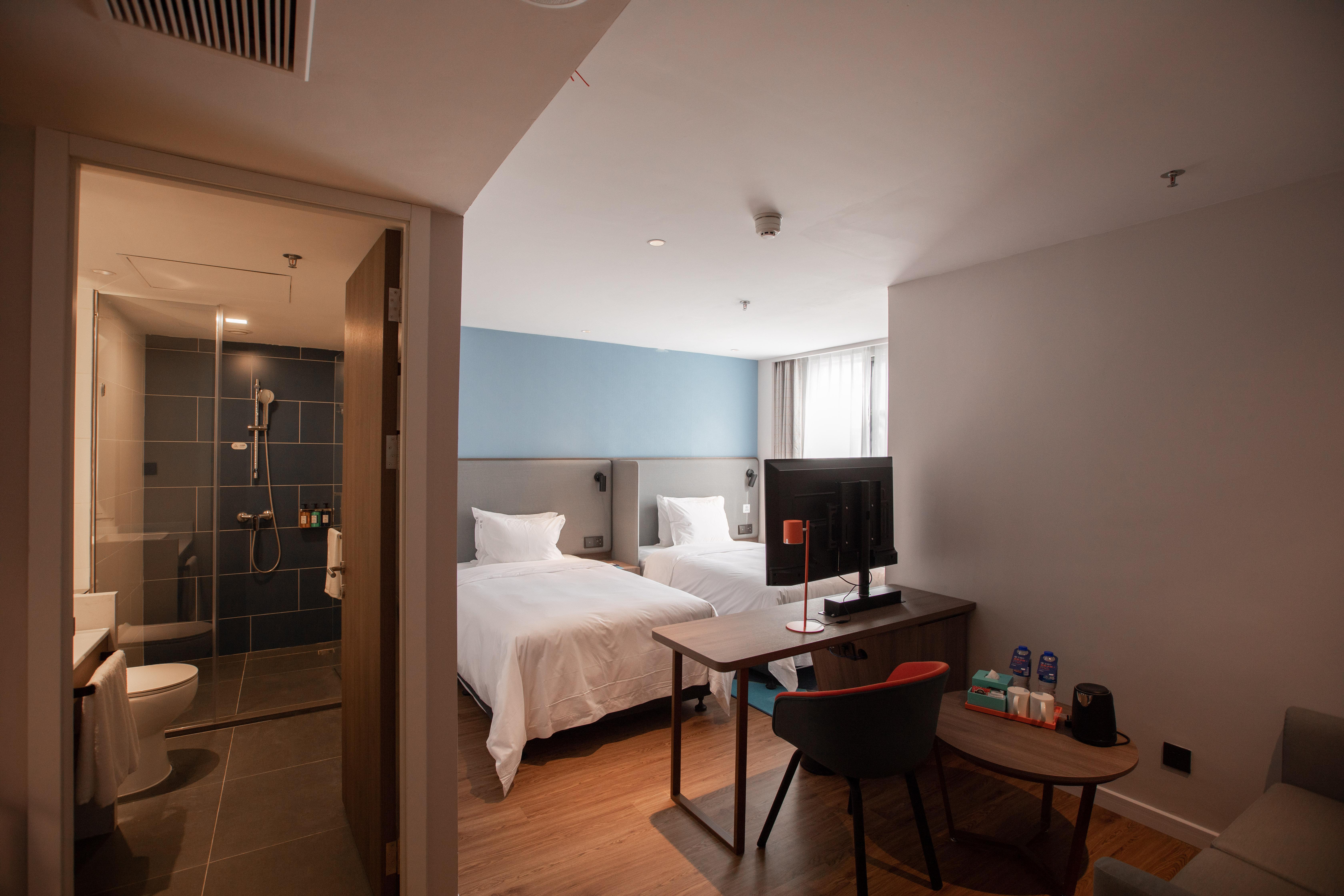 Holiday Inn Express Shantou City Center By Ihg Экстерьер фото